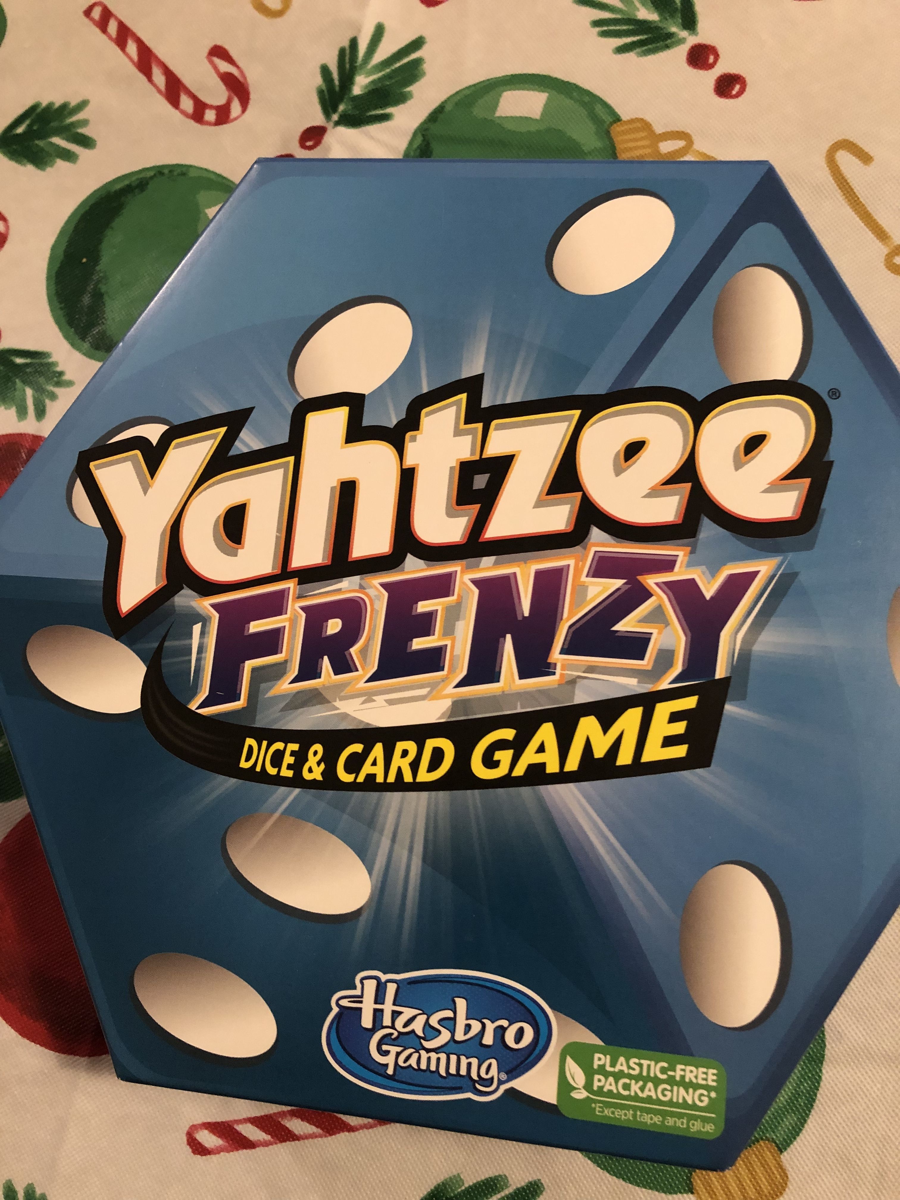 Yahtzee Frenzy Dice & Card Game Compare Board Game Prices Board Game Oracle
